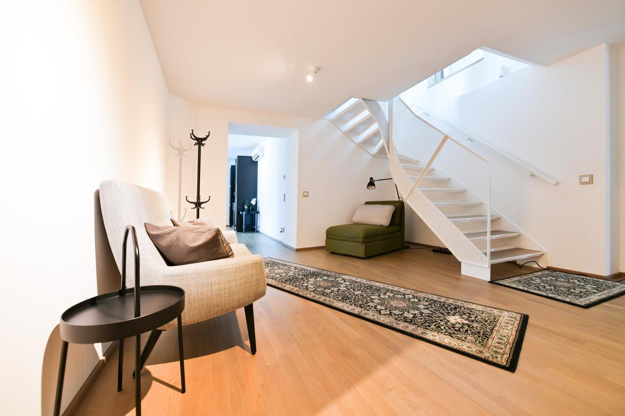 Apartament Julius 24 - Duplex 5 Mins To Center Wiedeń